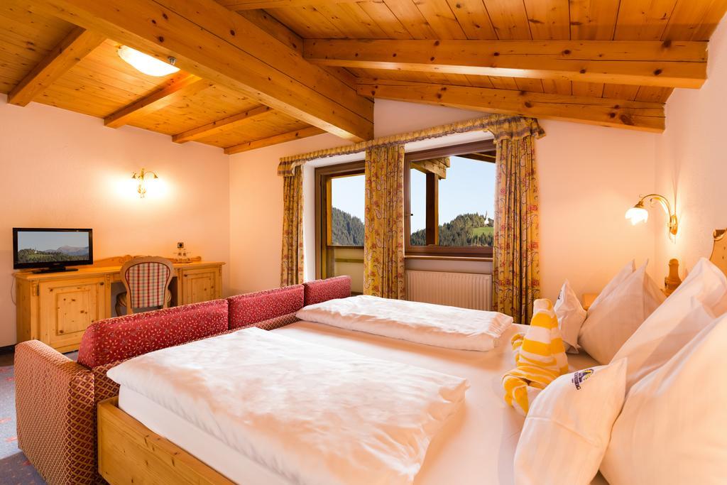 Hotel Schneeberg Family Spa Resort Ріданна Номер фото