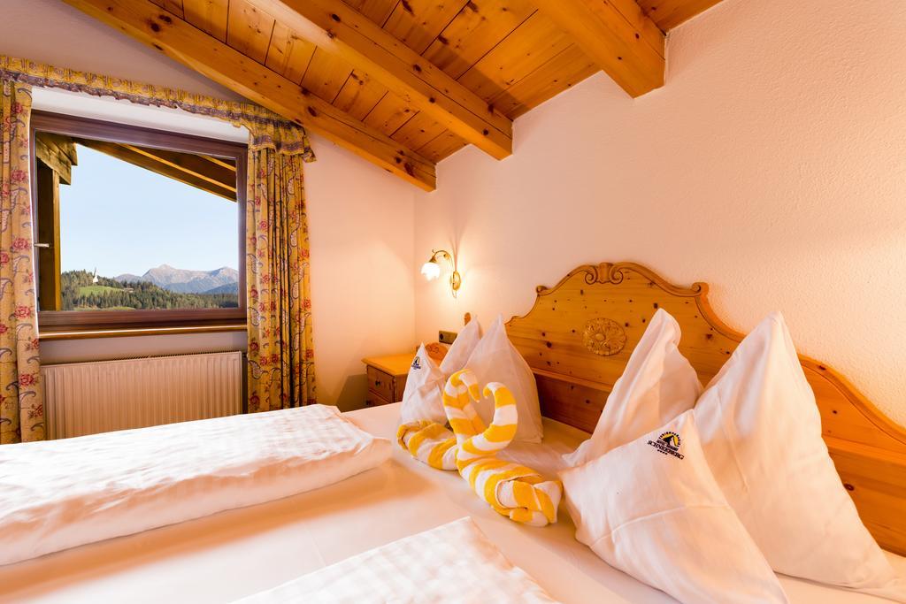 Hotel Schneeberg Family Spa Resort Ріданна Номер фото