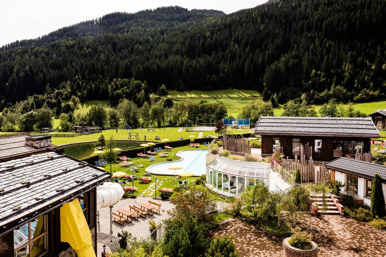 Hotel Schneeberg Family Spa Resort Ріданна Екстер'єр фото