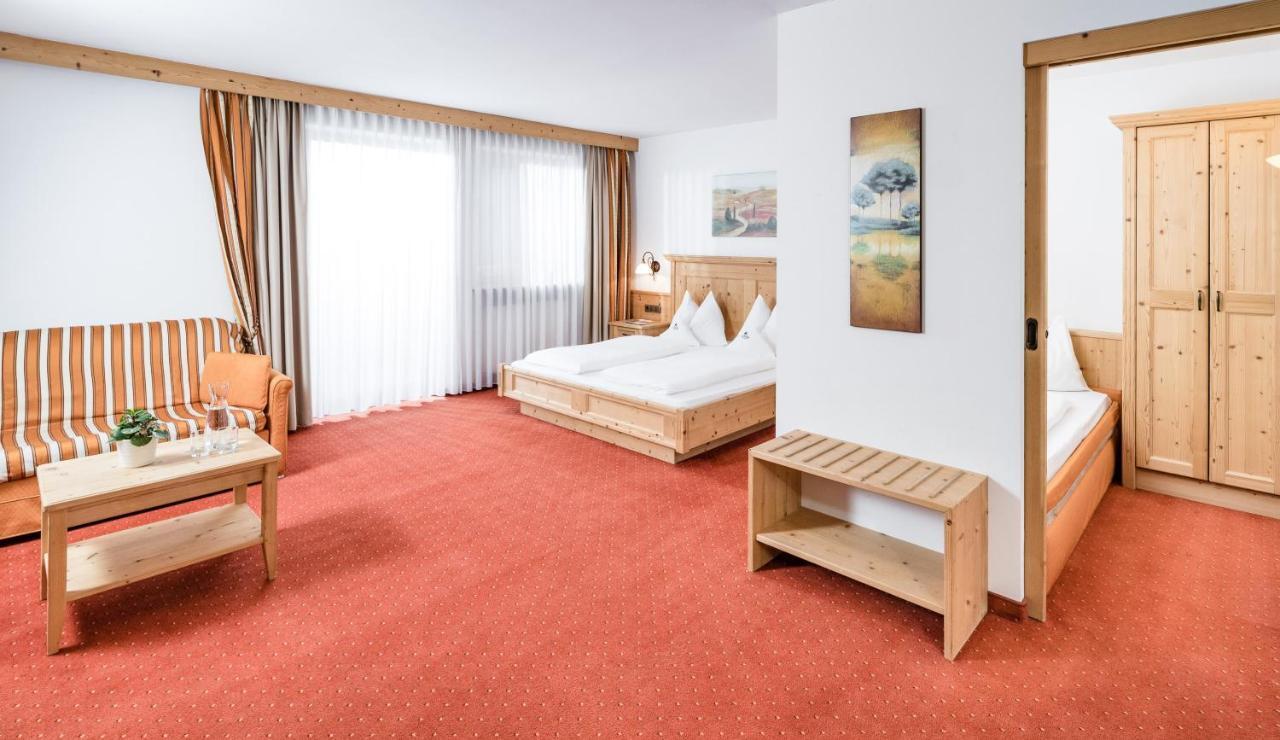 Hotel Schneeberg Family Spa Resort Ріданна Екстер'єр фото